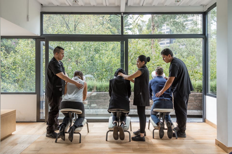 Masaje en silla Shiatsu